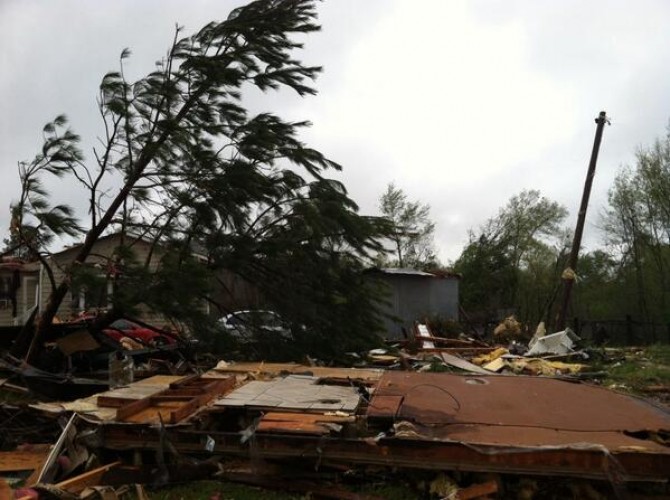 The Salvation Army Deploys Multiple Mobile Feeding Units to Storm Struck Louisville, MS