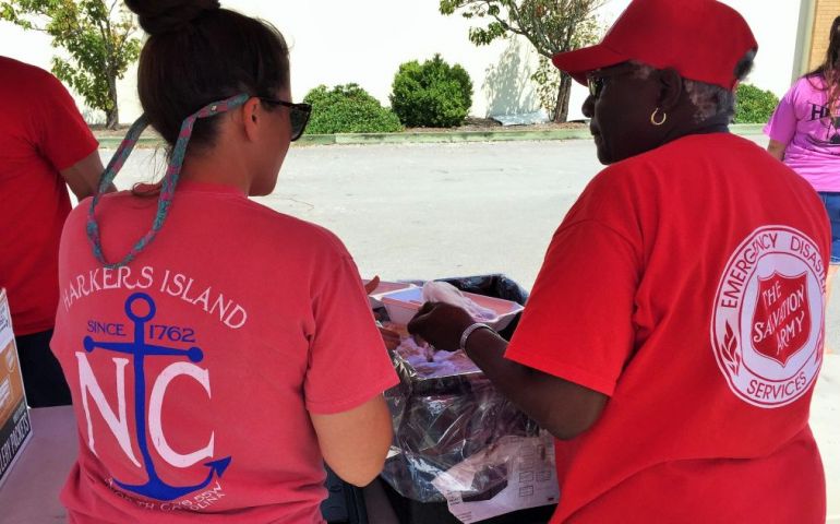 Neighbors Helping Neighbors on Harkers Island