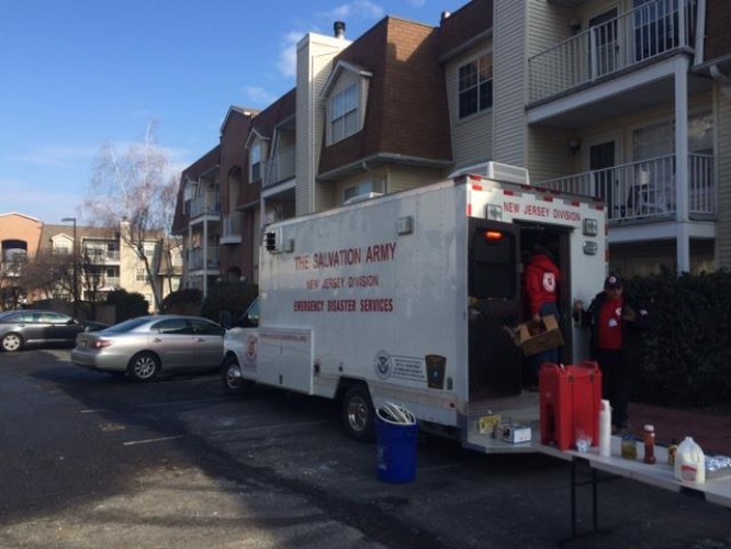 The Salvation Army responds to Massive Fire in Edgewater, NJ