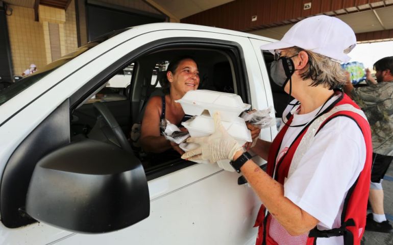 Texas EDS Team Serves 20,000 Meals in First Two Days of Service in Louisiana