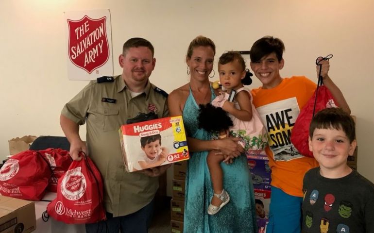 Salvation Army Welcomes Hurricane Maria Evacuees to Florida