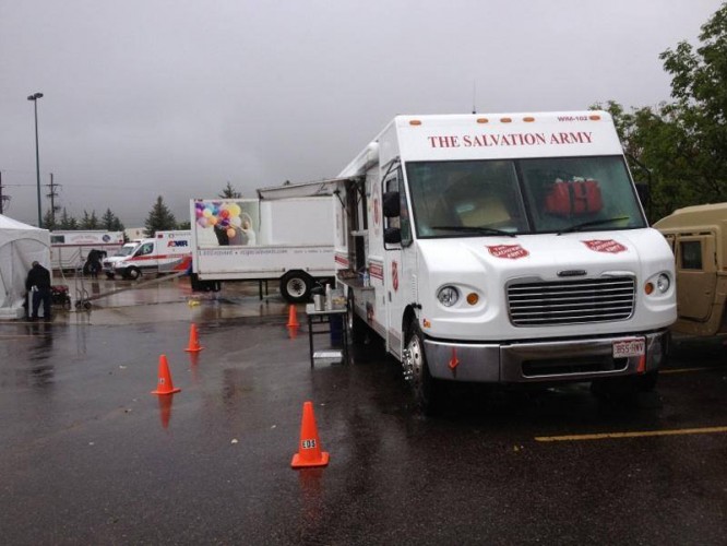 Colorado Salvation Army Provides More than 10,000 Meals & Drinks After Floods